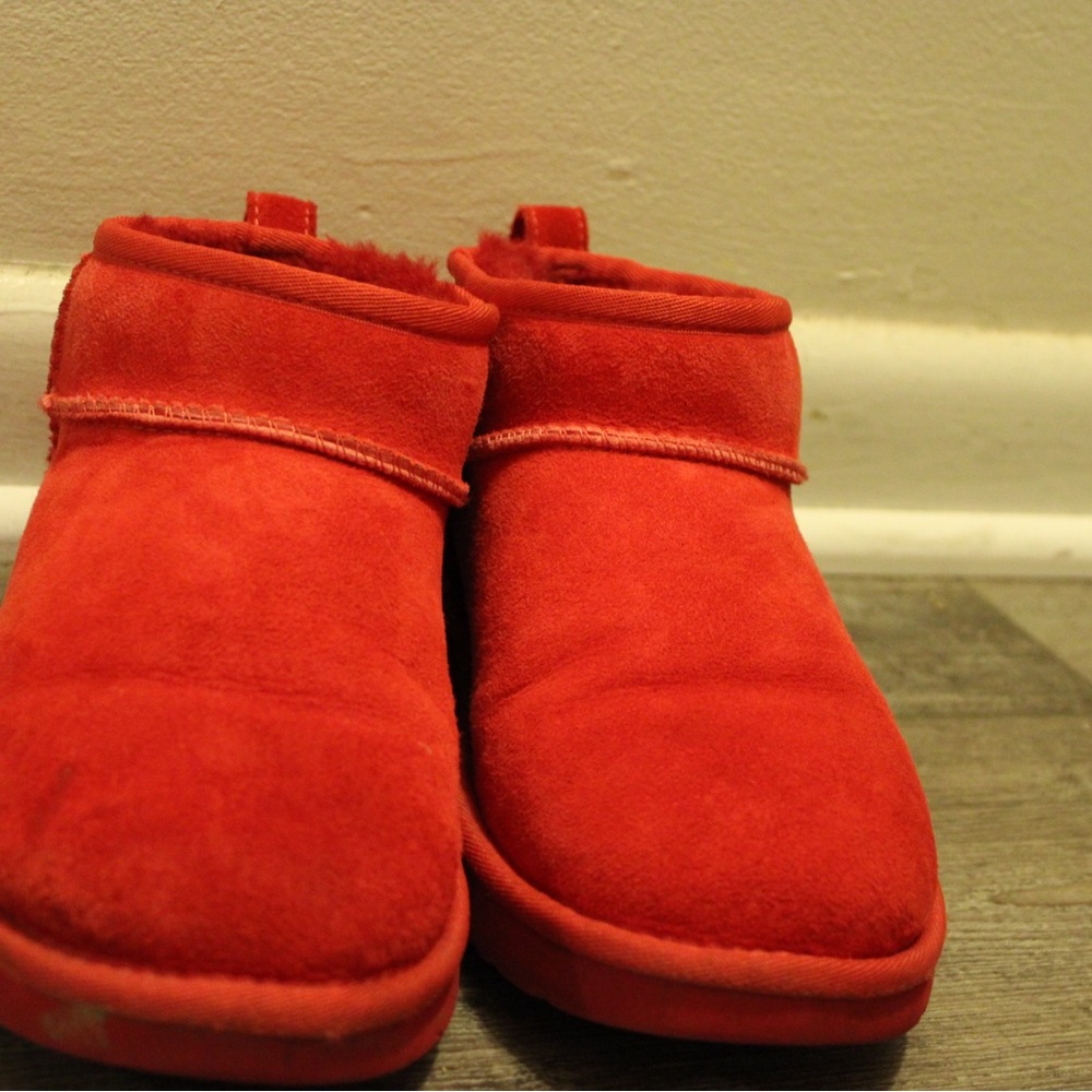 Red Ultra Mini Uggs